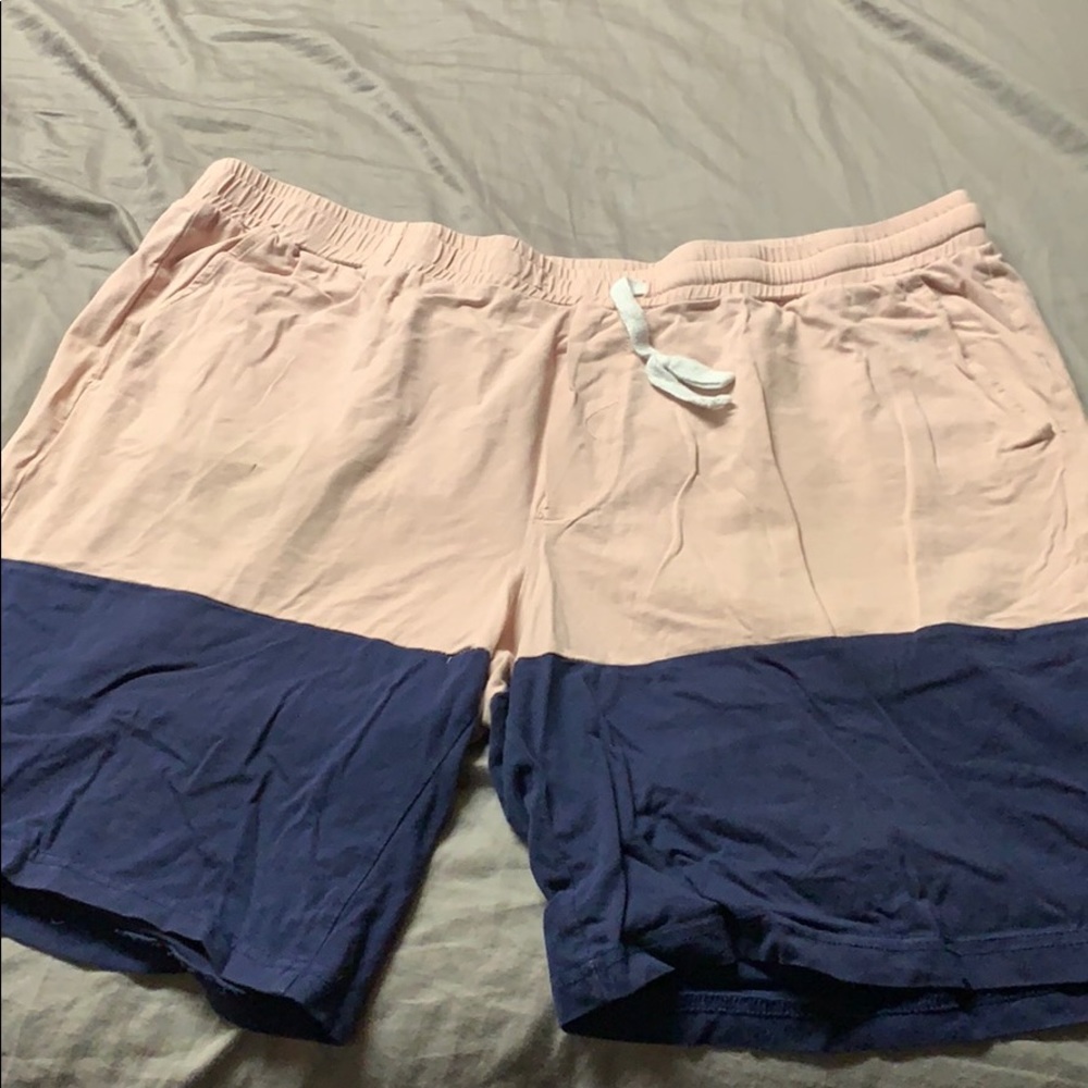 Athletic shorts